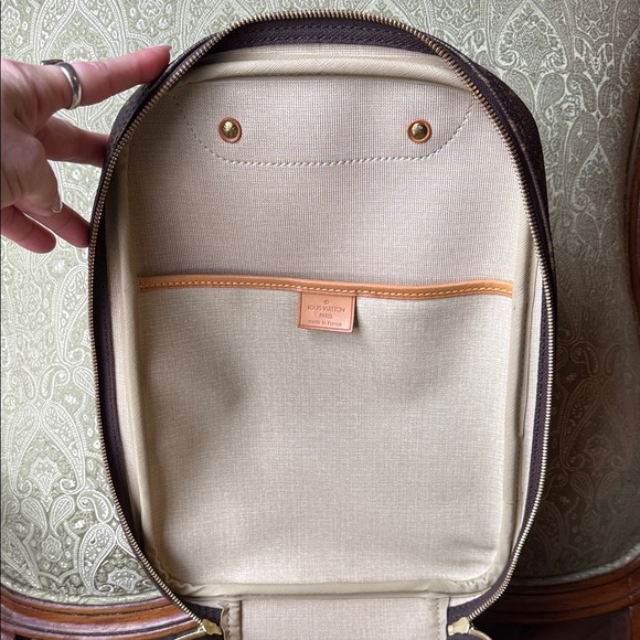 Louis Vuitton Brown Monogram Canvas Shoe Bag VERY CLEAN! - Picture 6 of 10